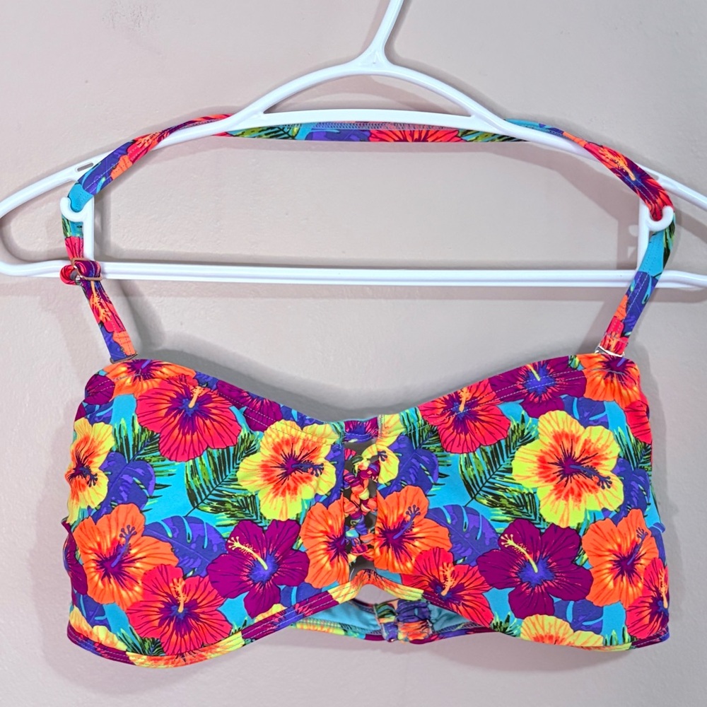 Tropical Hawaiian Halter Bikini Top